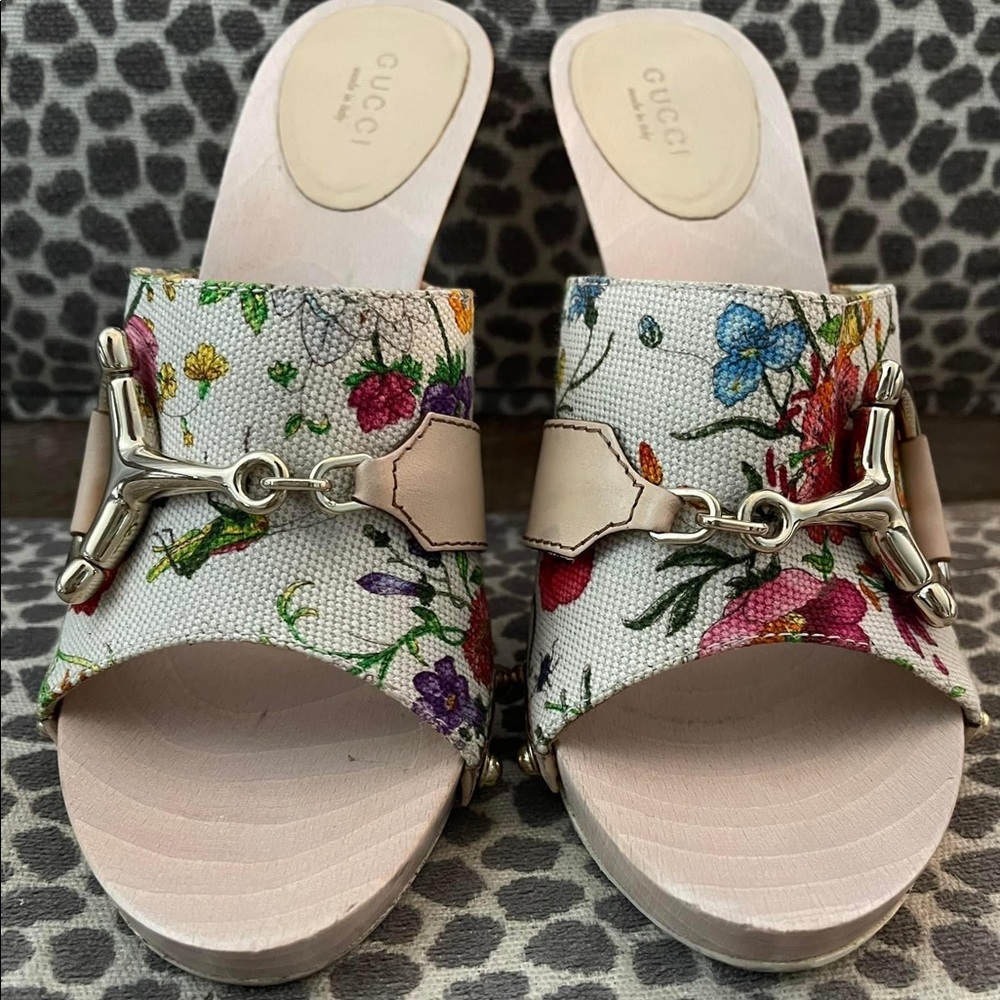 100% authentic, Gucci, Horsebit heel